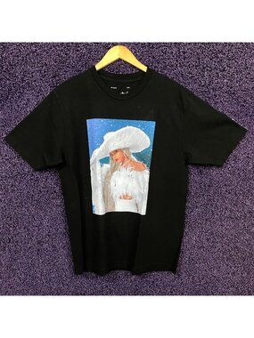 Beyoncé Icy Ho Ho Ho down T-Shirt Size Large